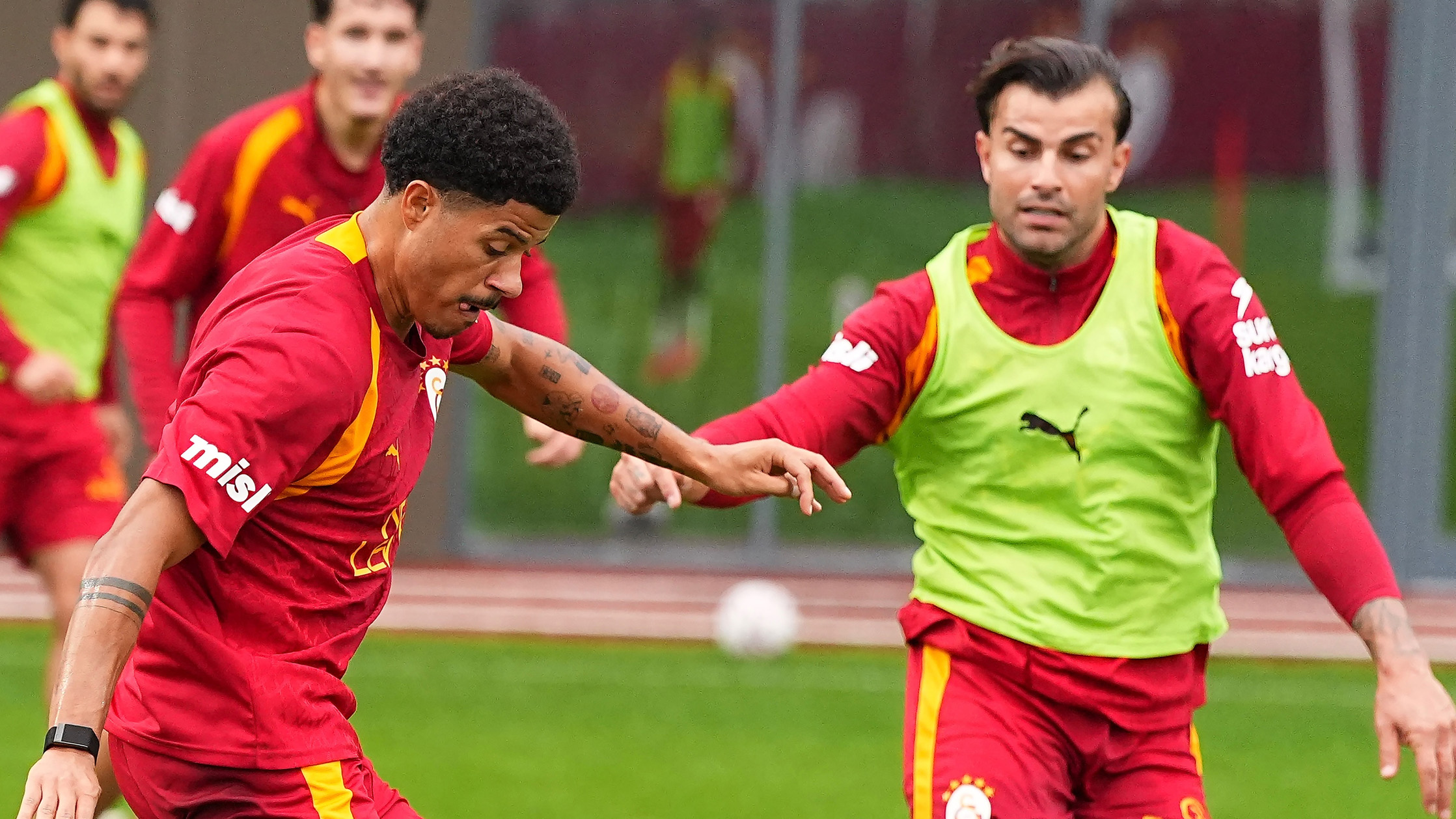 Galatasaray'dan Trabzonspor Derbisi Mesaisi: Hazırlıklar Sürüyor