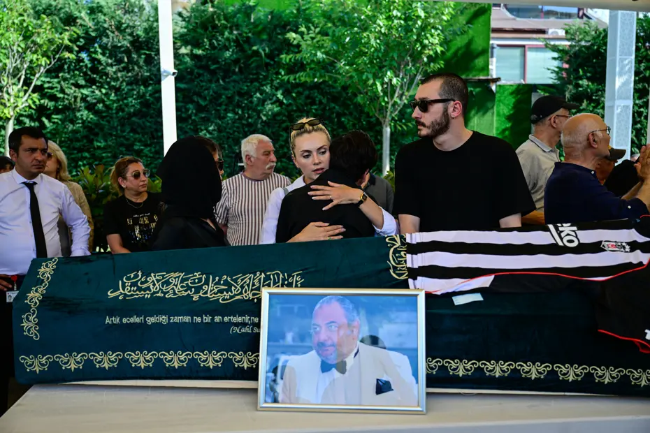 Gazeteci Reha Muhtar Son Yolculuğuna Dualarla Uğurlandı
