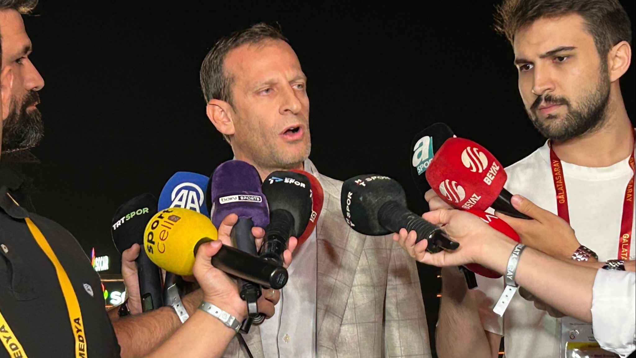 George Gardi'den Rafael Leao Açıklaması: Büyük Tekliflere Rağmen Galatasaray'ı Seçti