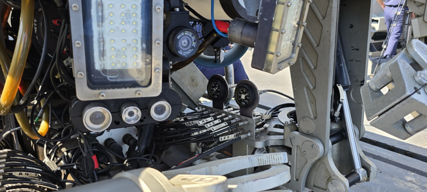 Girne'deki Feribot Faciasında Kritik Aşama: TCG Işın Enkaza Robotla Dalış Yapacak
