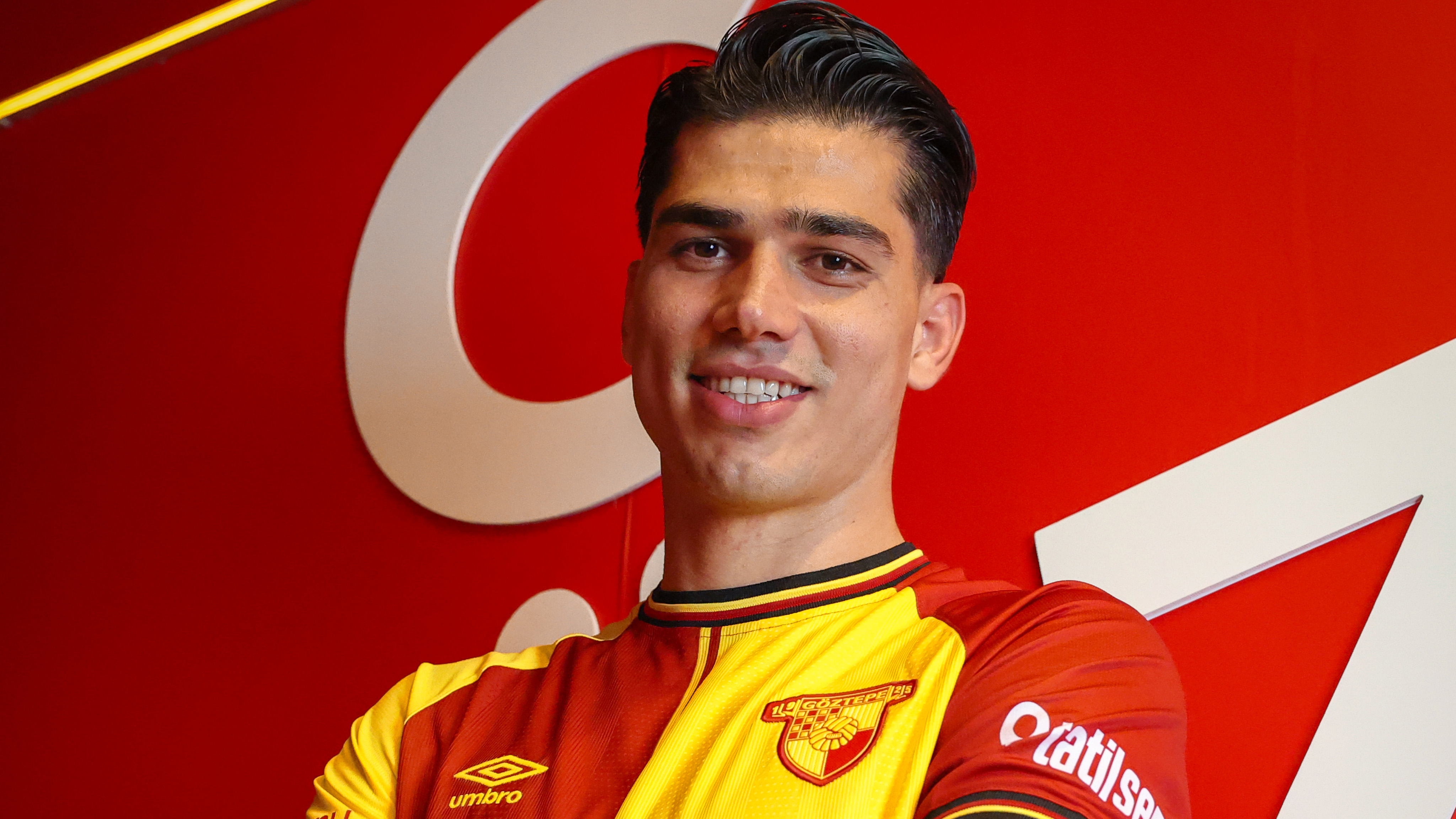 Göztepe'den Forvet Takviyesi: Bekir Turaç Böke ile 3+1 Yıllık İmza