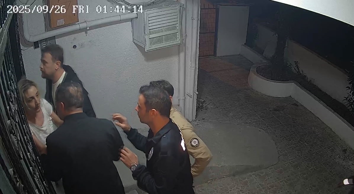 Güllü'nün Öldüğü Geceden Yeni Görüntü: Polise Panikle 'Annem İyi mi?' Diye Sormuş