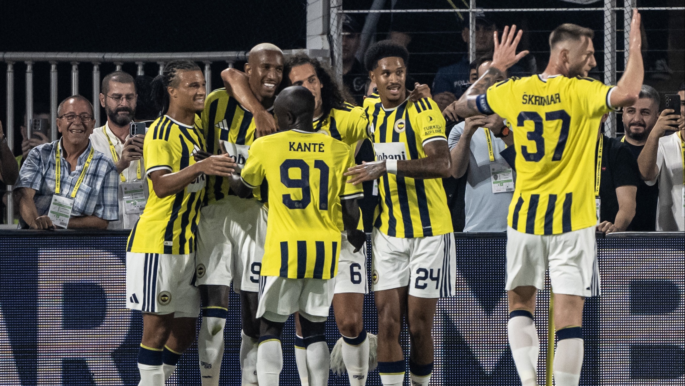 Hedef Şampiyonlar Ligi: Fenerbahçe - Sturm Graz Maçı Canlı Anlatım ve Detaylar