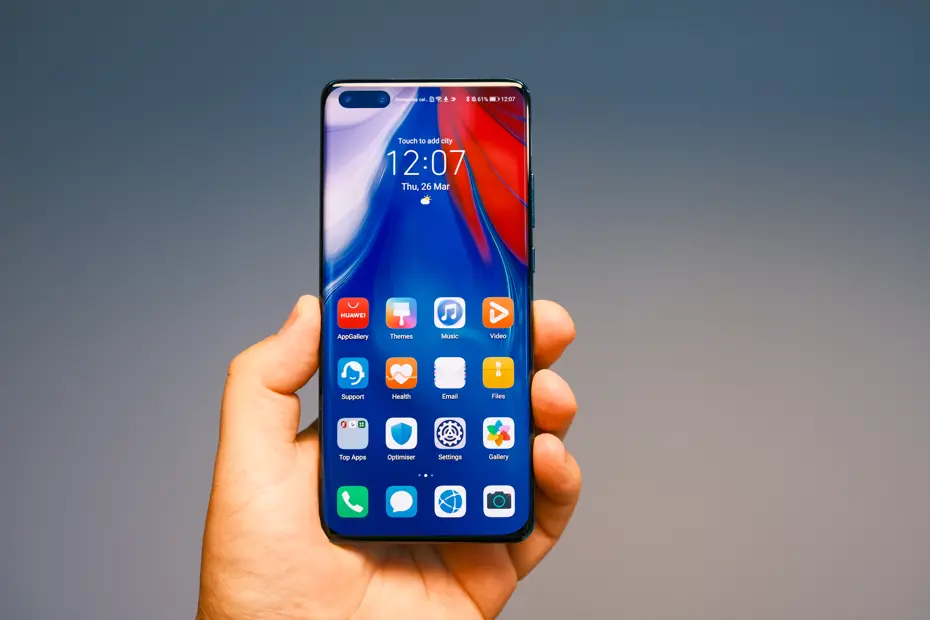 Huawei'den Teknoloji Dünyasında Devrim: ABD Kısıtlamalarına Karşı Tau Ölçekleme Yasası