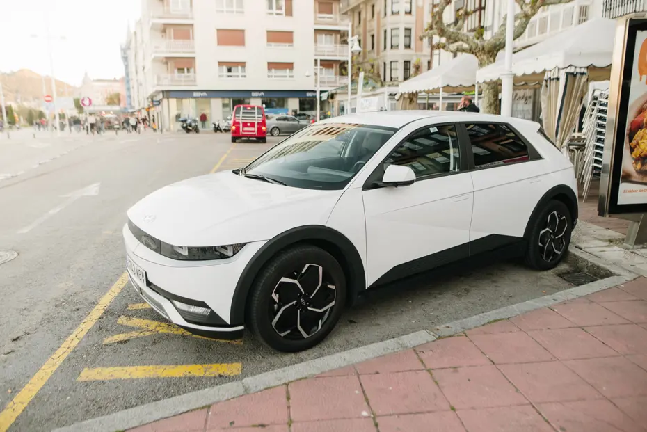 Hyundai ve KIA'dan Kritik Uyarı: 14 Elektrikli Araç İçin Yangın Riski