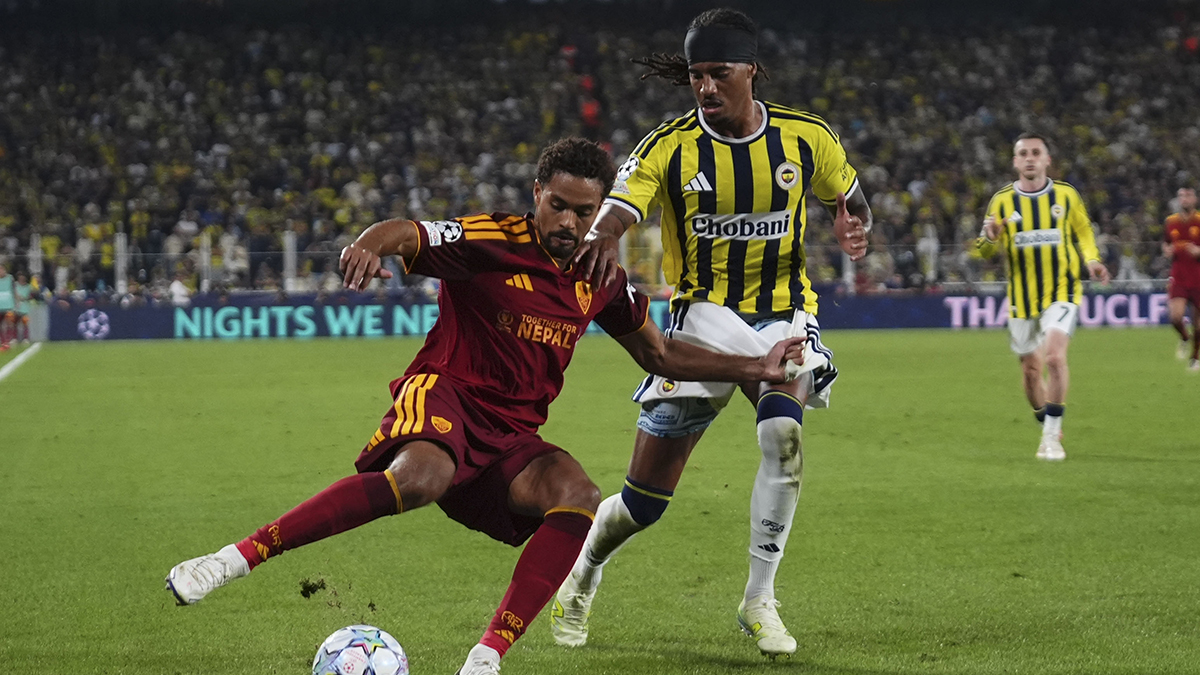 İkinci Yarıdaki Oyunun Hakkı Keskin Bir Galibiyetti: Spor Yazarlarından Fenerbahçe Yorumları