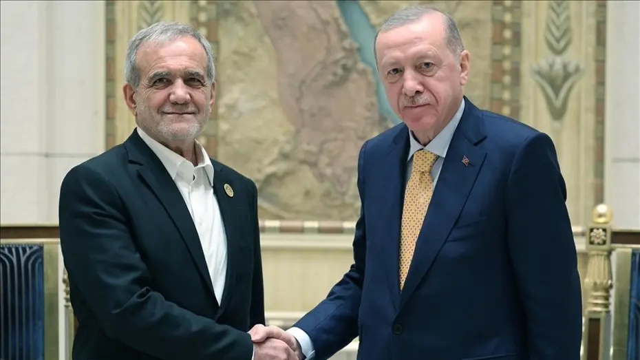 İran Cumhurbaşkanı Pezeşkiyan'dan Türkiye'ye Dostluk Mesajı