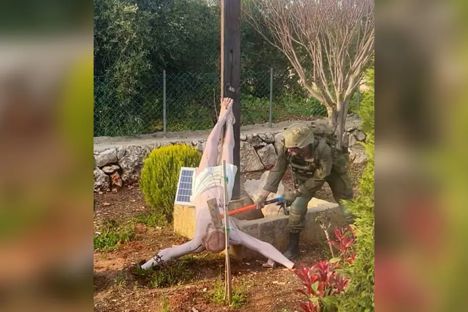 İsrail Askerlerinin Güney Lübnan'da Hz. İsa Heykelini Balyozla Parçalaması Büyük Tepki Çekti