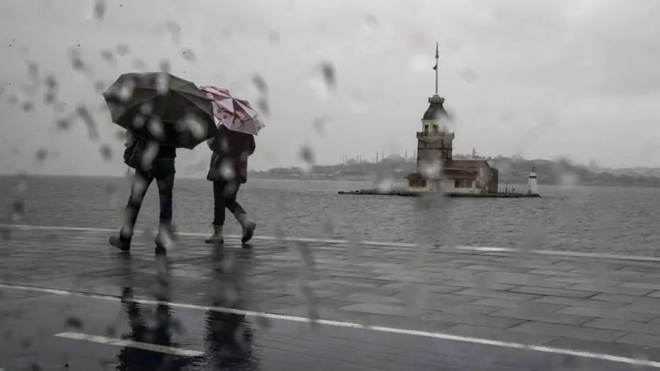 İstanbul'a Yağmur Geliyor: Meteorolojiden Tarih Verildi