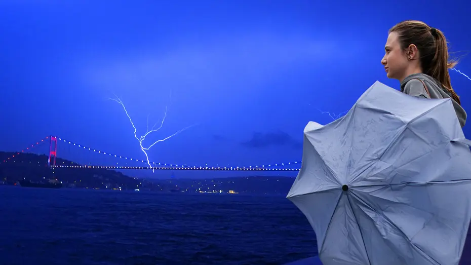 İstanbul'da Hava Durumu: Yaz Ortasında Ani Soğuma ve 4 Günlük Yağış Uyarısı