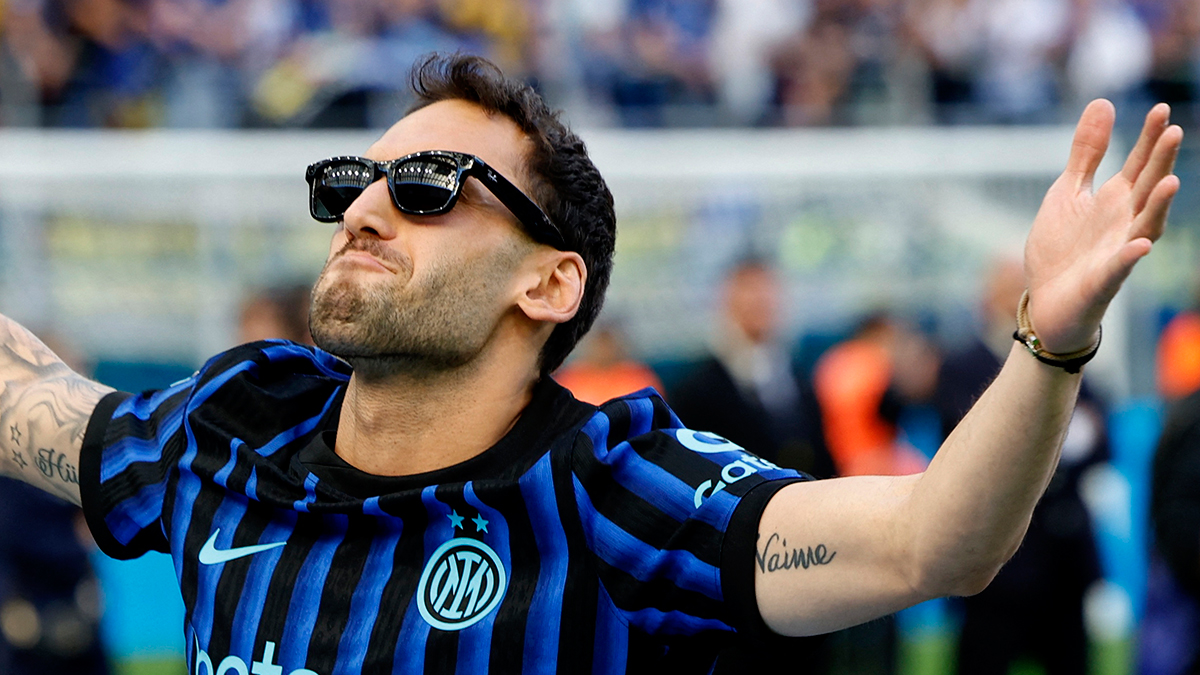 Inter'den Hakan Çalhanoğlu'na 2 Yıllık Yeni Sözleşme Teklifi