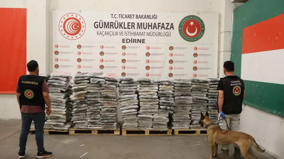 Kapıkule'de Dev Operasyon: 1 Milyar Liralık Uyuşturucu Ele Geçirildi