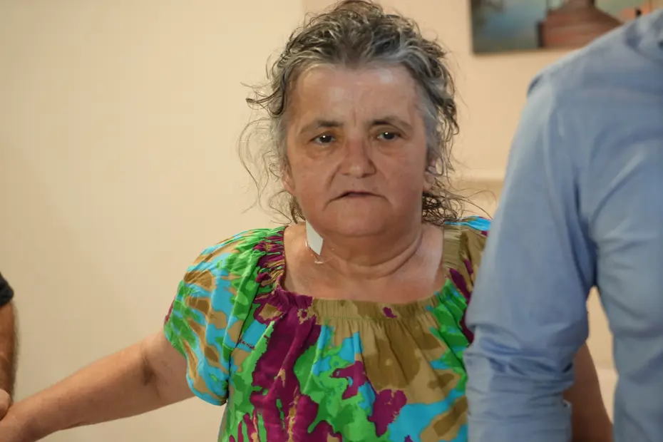 Karnı Şişiyordu, Yemek Yemese Bile Kilo Alıyordu: Göbek Fıtığında Hayati Uyarı
