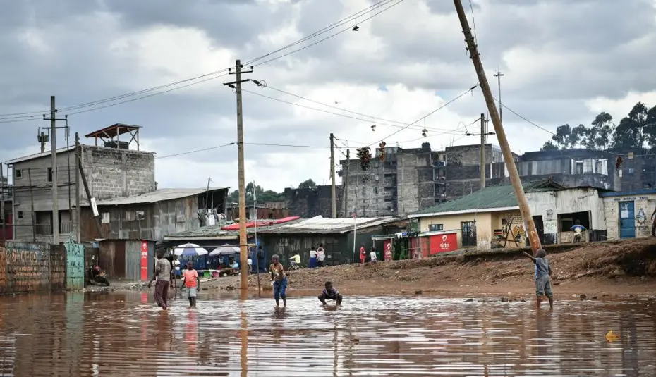 Kenya'da Şiddetli Sel Felaketi: En Az 10 Kişi Hayatını Kaybetti