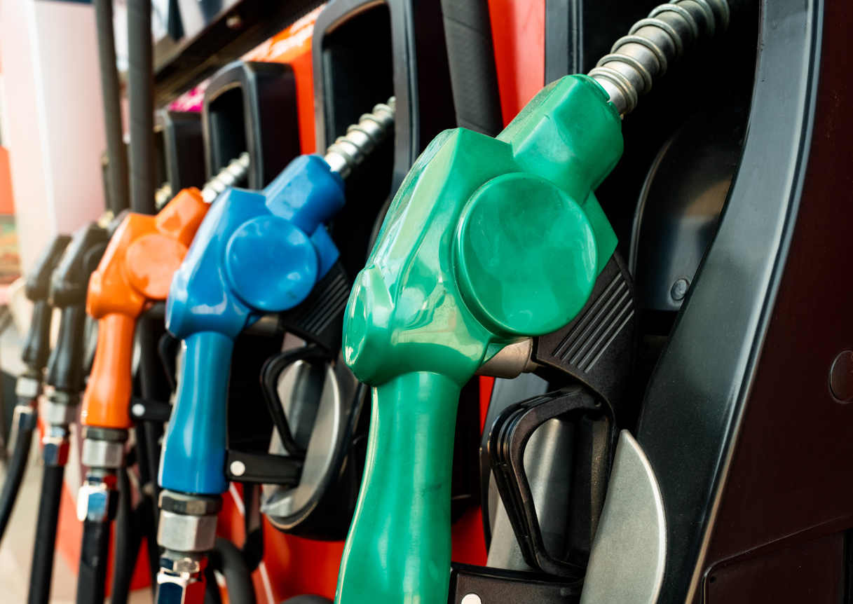 Küresel Kriz Akaryakıtı Vurdu: Motorin 100 Lirayı Geçebilir