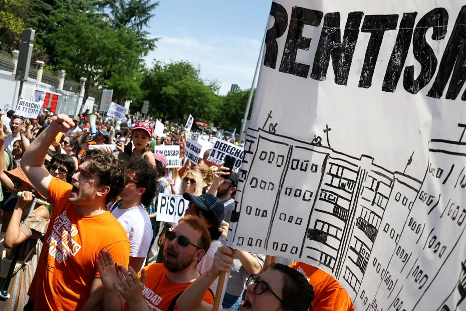 Madrid Sokaklarında Konut Krizi İsyanı: Binlerce Kişi Kiraları Protesto Etti