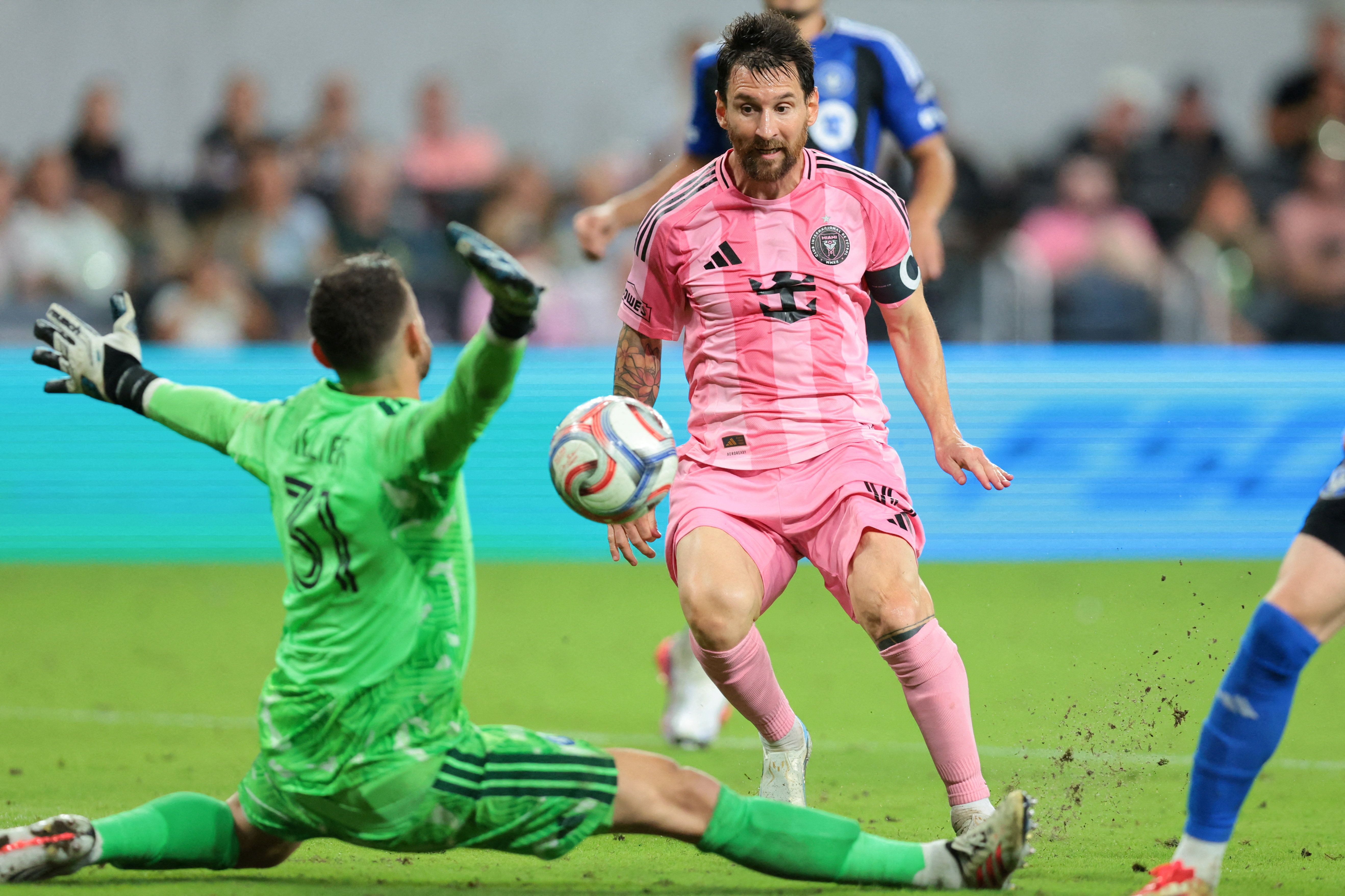 Messi'den Tarihi Şov: 39 Yaşındaki Yıldızdan 4 Golle Muhteşem Performans