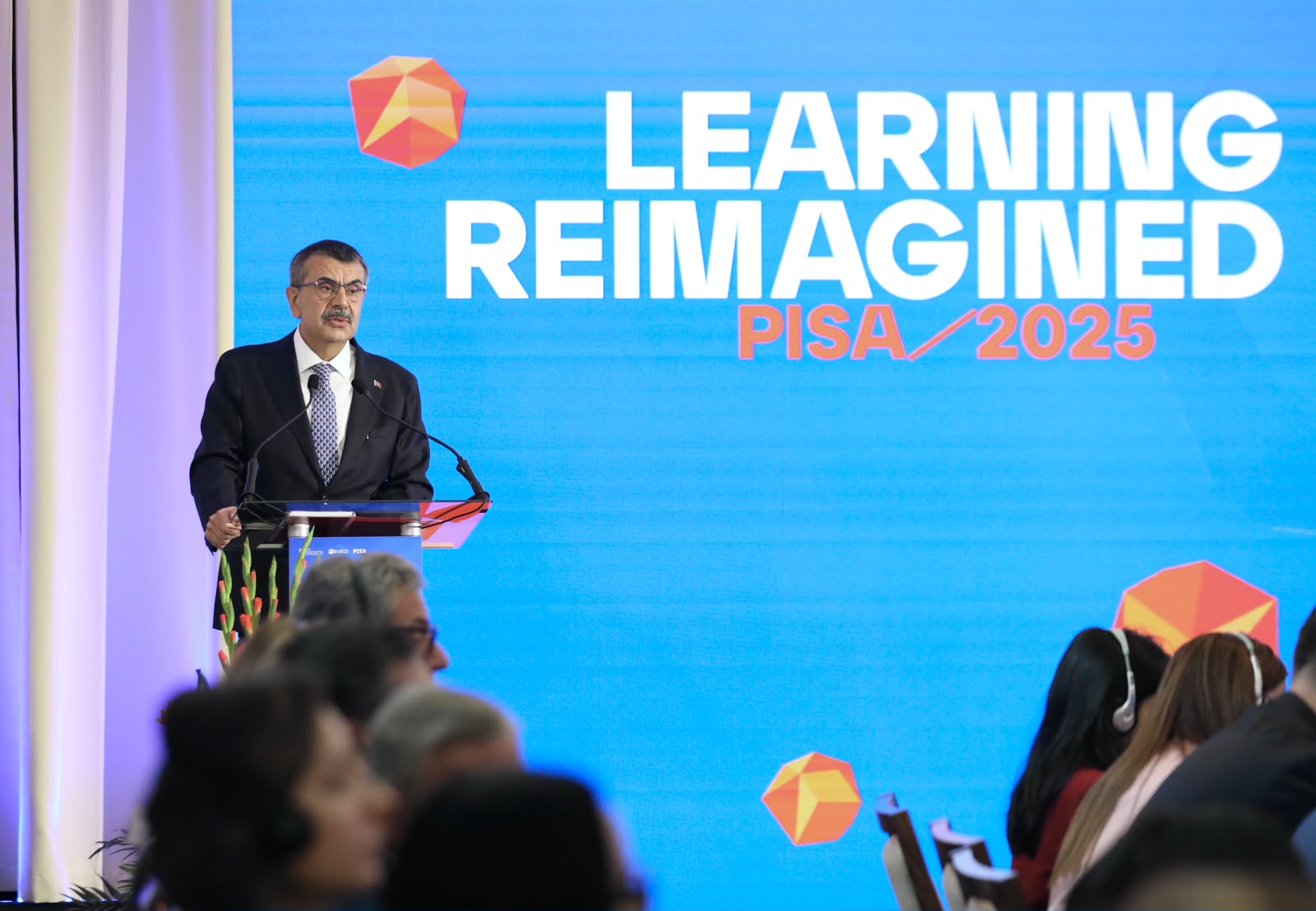 Milli Eğitim Bakanı Tekin'den PISA Açıklaması: Okulları OECD Seçti