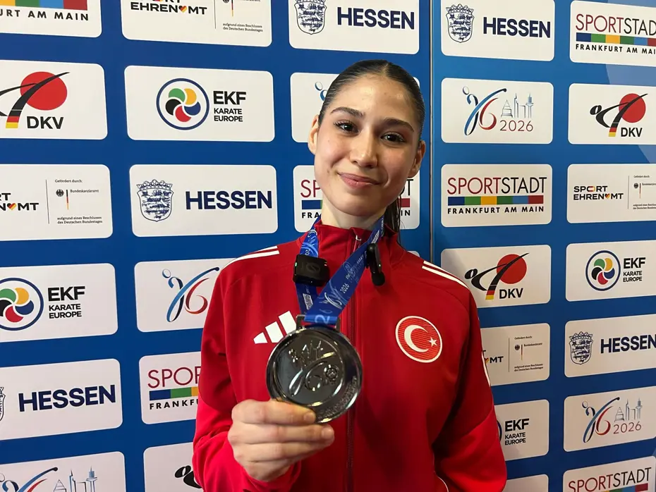 Milli Karateci Zümra Rezzan İm Avrupa İkincisi Oldu