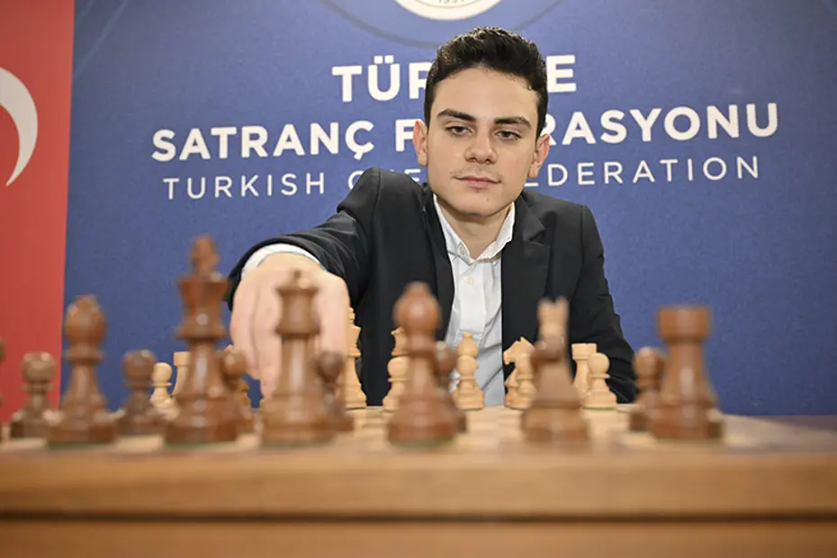 Milli Satranççı Ediz Gürel Dünya Kupası'na Katılmaya Hak Kazandı