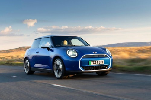 Mini Cooper Serisinin Tarihinde Bir İlk: Arkadan Çekiş Dönemi Başlıyor