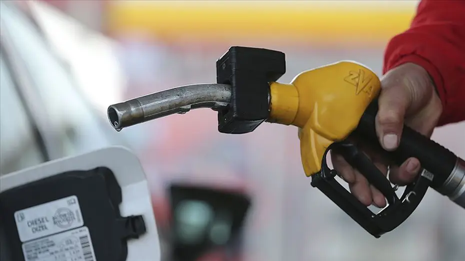 Motorin Fiyatlarına Dev İndirim: Akaryakıtta Gece Yarısı Değişimi