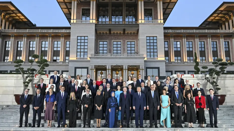 NATO Zirvesi'nde Çekya Krizi: Başbakan ve Cumhurbaşkanı Arasındaki Çatışma Zirveye Taşındı