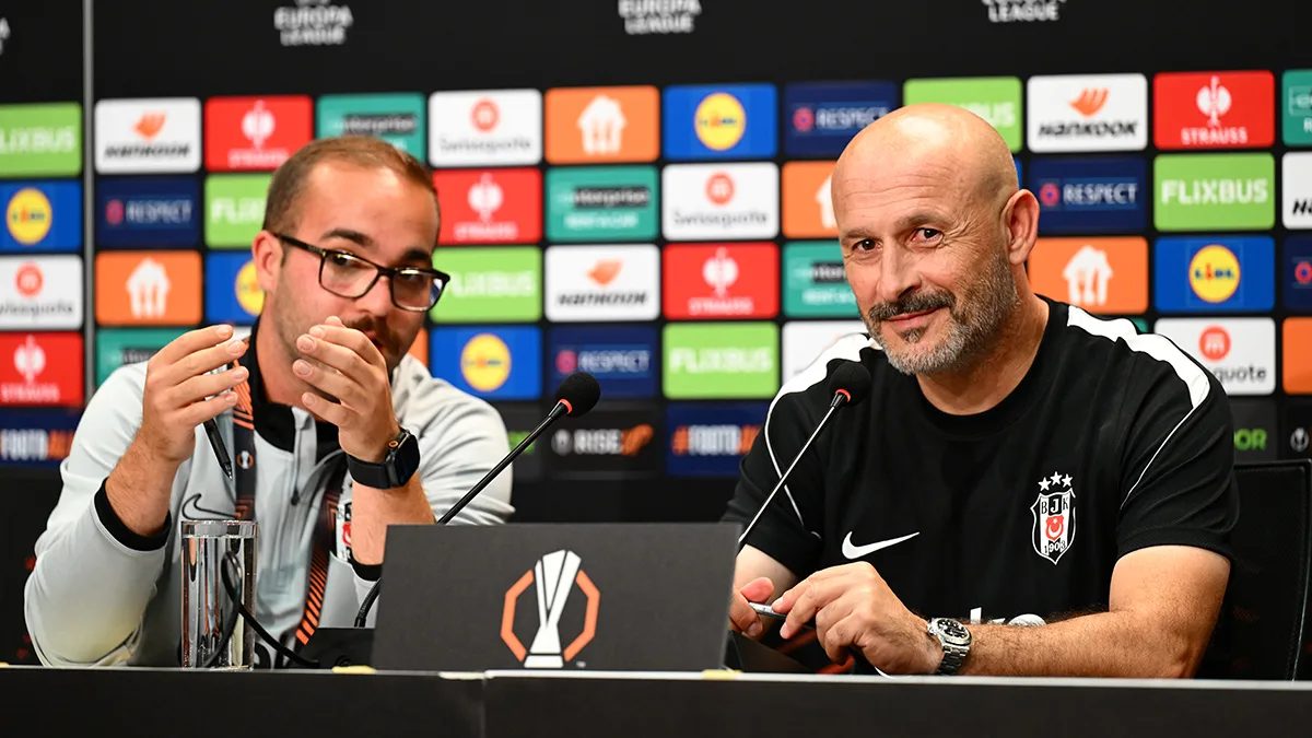 Beşiktaş'ta Vincenzo Italiano'dan Basın Toplantısında Güldüren Diyalog