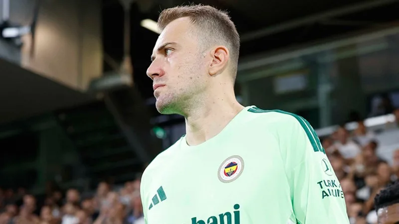 Fenerbahçe'nin Yıldızı Mert Günok A Milli Takımı Bıraktı