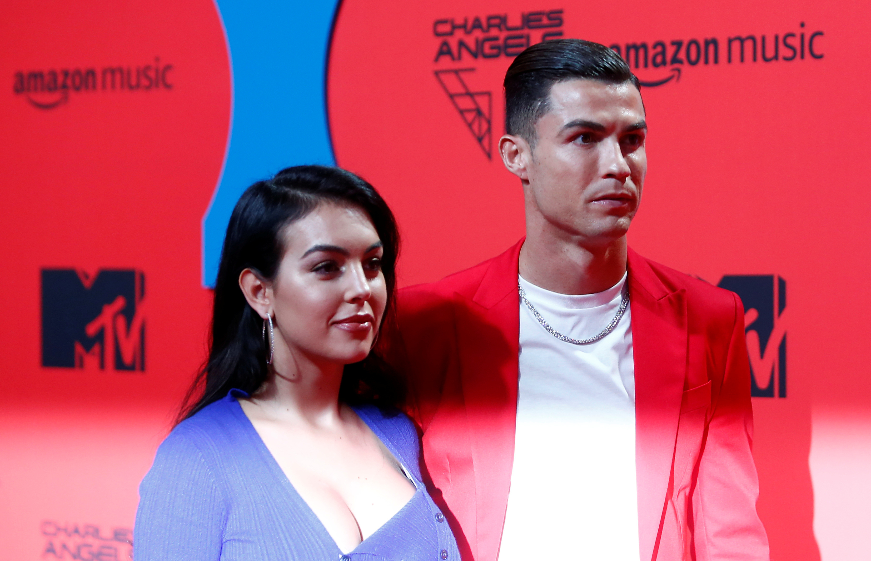 On Yıllık Bekleyiş Sona Erdi: Cristiano Ronaldo ile Georgina Rodriguez Evlendi
