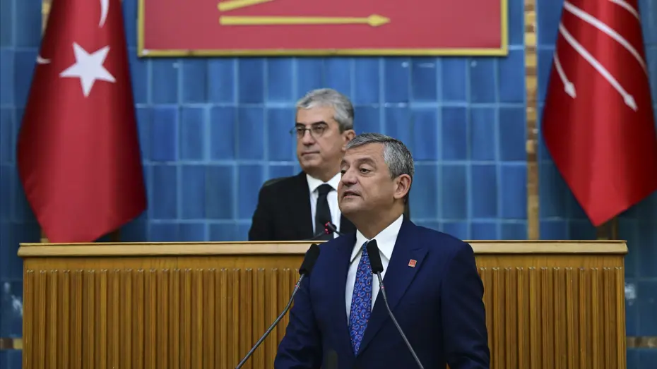Özgür Özel CHP'ye Veda Ediyor: Yeni Parti Süreci Başladı