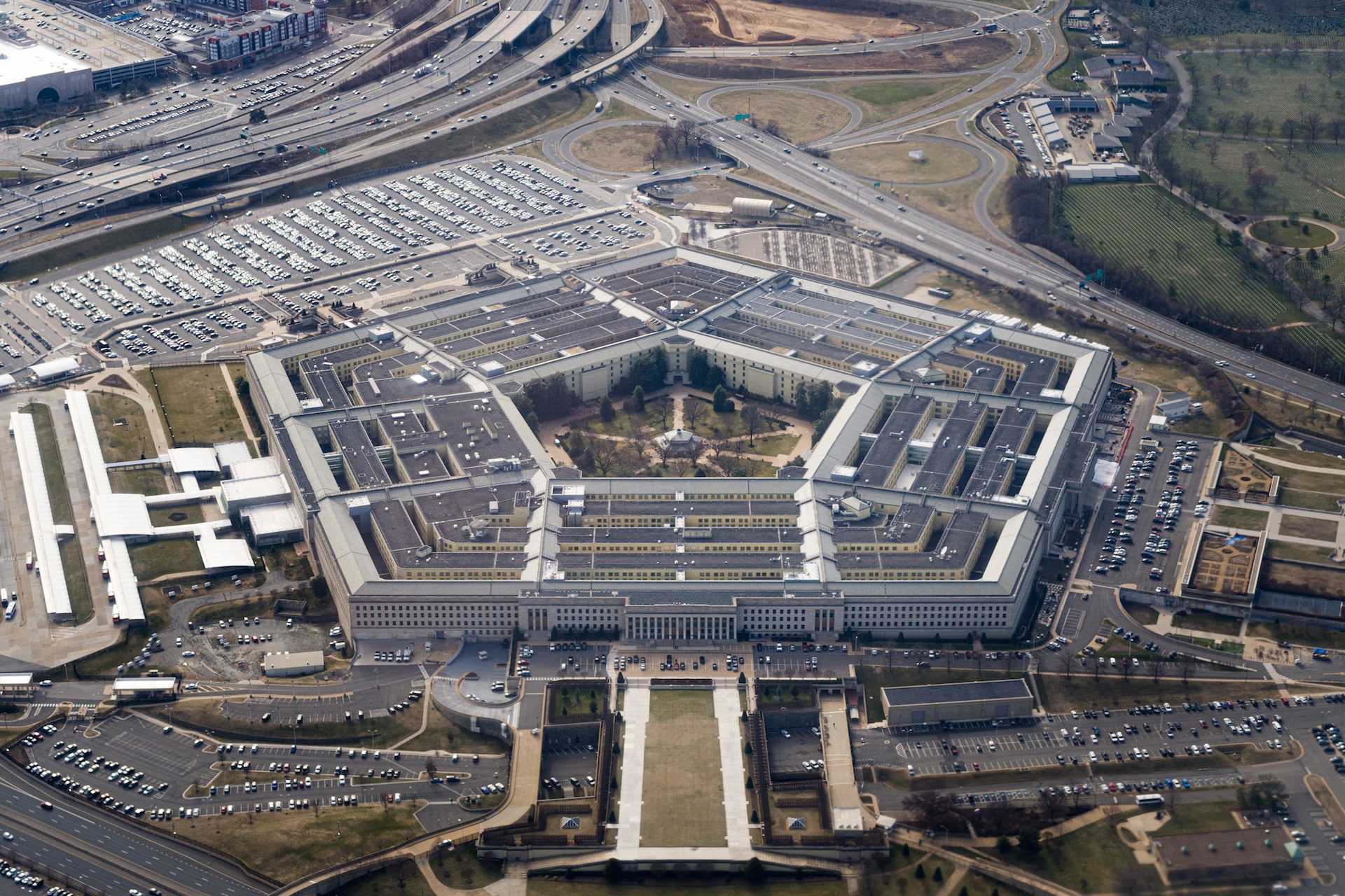 Pentagon'da Kara Kuvvetleri Bakanlığı İçin Sean Parnell İddiası