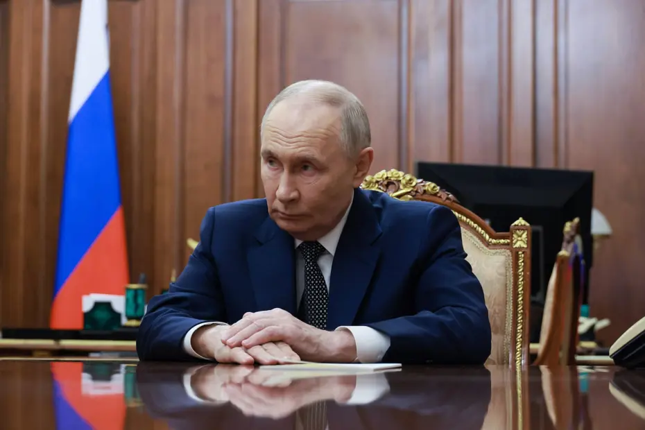 Putin'den Akaryakıt Krizi Açıklaması: Tedarik Sorunları Devam Ediyor