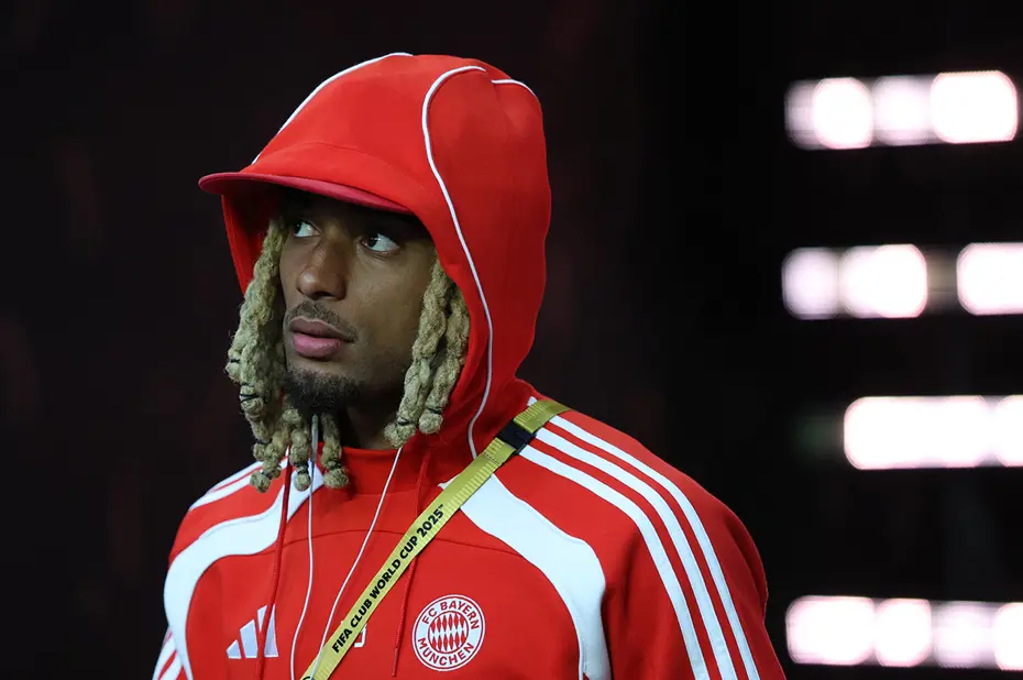 Sacha Boey'in Bayern Münih'te Kariyeri Bitiyor: Ayrılık Resmiyet Kazandı
