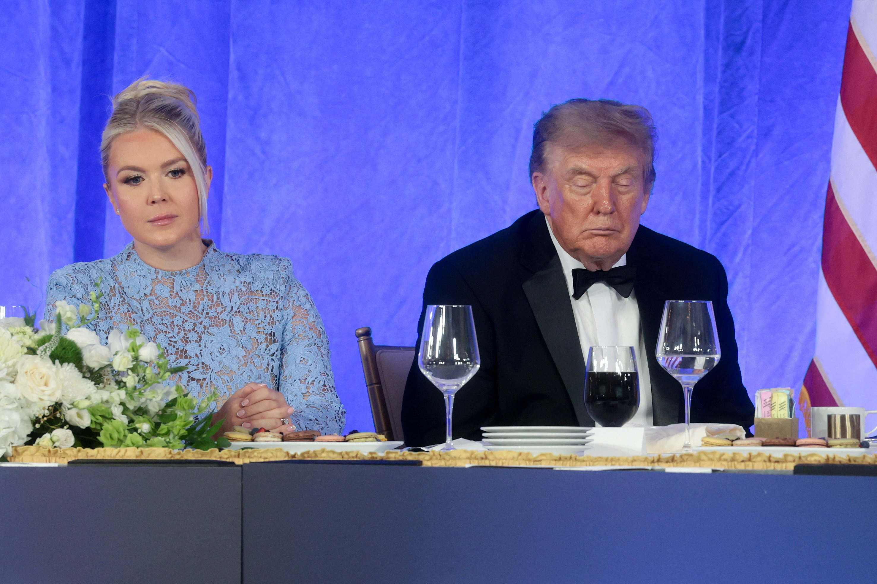 Sağ Solu Trump'ı Neden Terk Etti? Trump Kendini Kurtarıp Onu Geride Bırakmış Olabilir