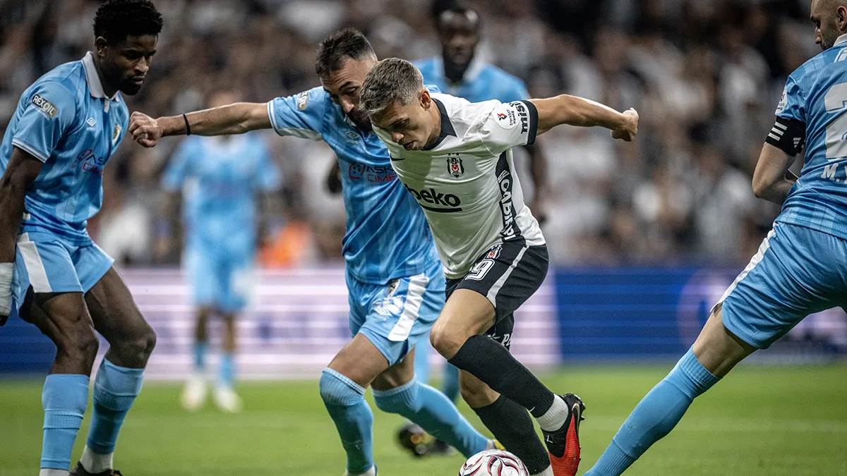 Beşiktaş'ın Tartışmalı Pozisyonları: Trio Ekibinden Hakem Kararları İçin Ortak Yorum