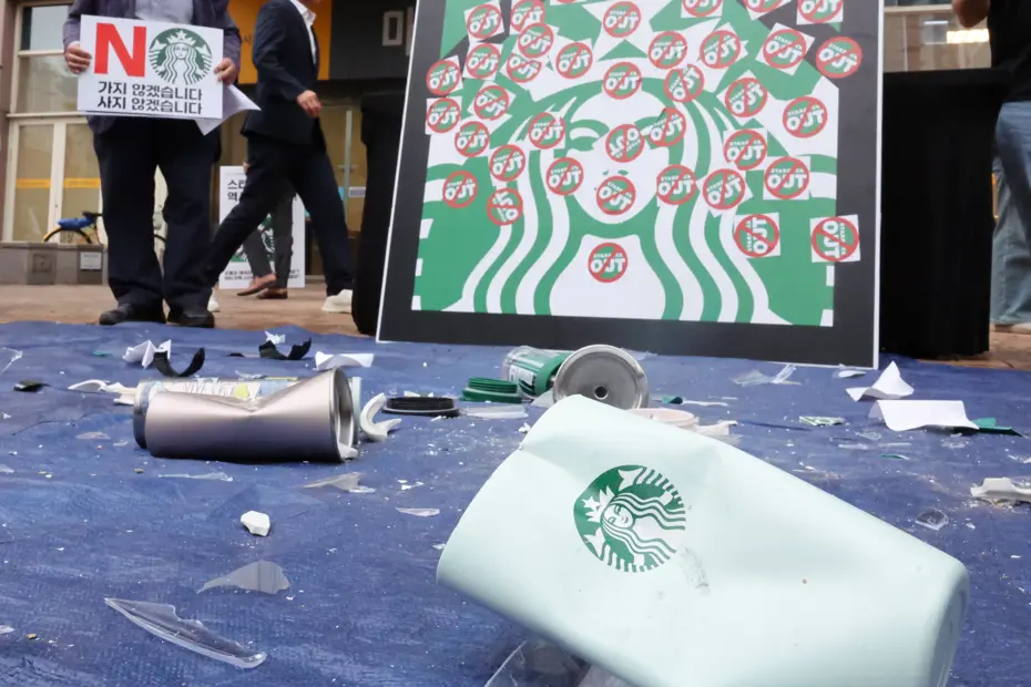 Starbucks Korea'da Tarihi Sendikalaşma Adımı: Fiyaskonun Ardından İşçiler Birleşti