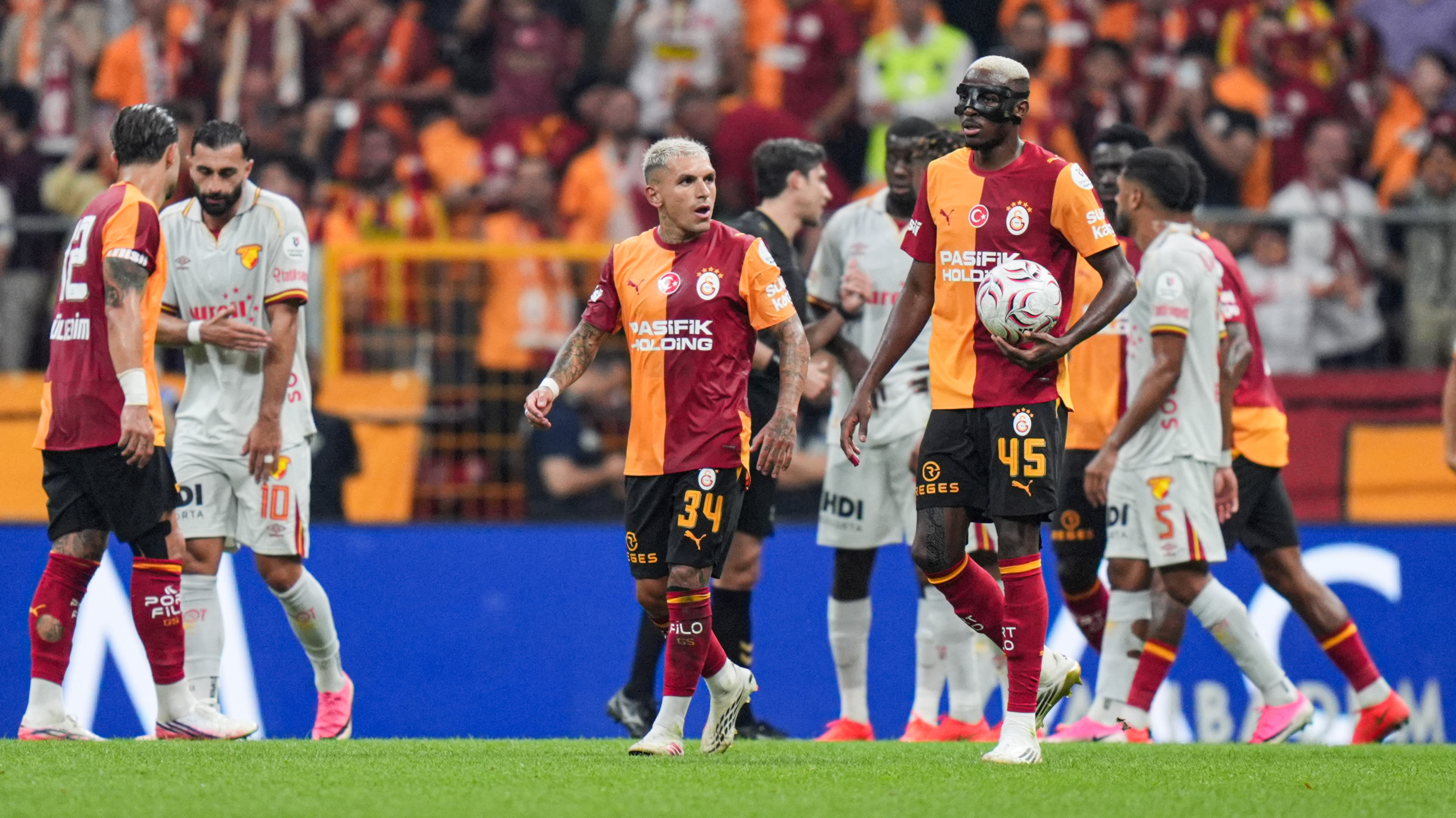 Süper Lig 3. Hafta VAR Kayıtları Açıklandı: Tartışmalı Pozisyonlarda Neler Konuşuldu?