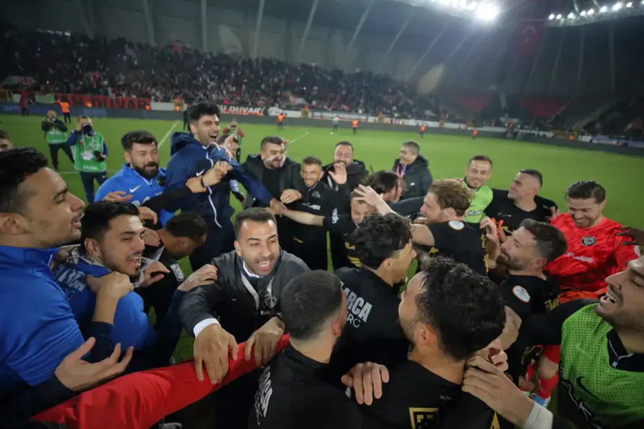 Süper Lig Yolunda Kritik Viraj: Arca Çorum FK ve Sipay Bodrum FK Turladı