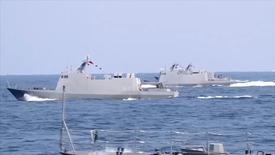 Tayvan Boğazında Gerilim Tırmanıyor: Çin Bölgeye 100'den Fazla Gemi Gönderdi