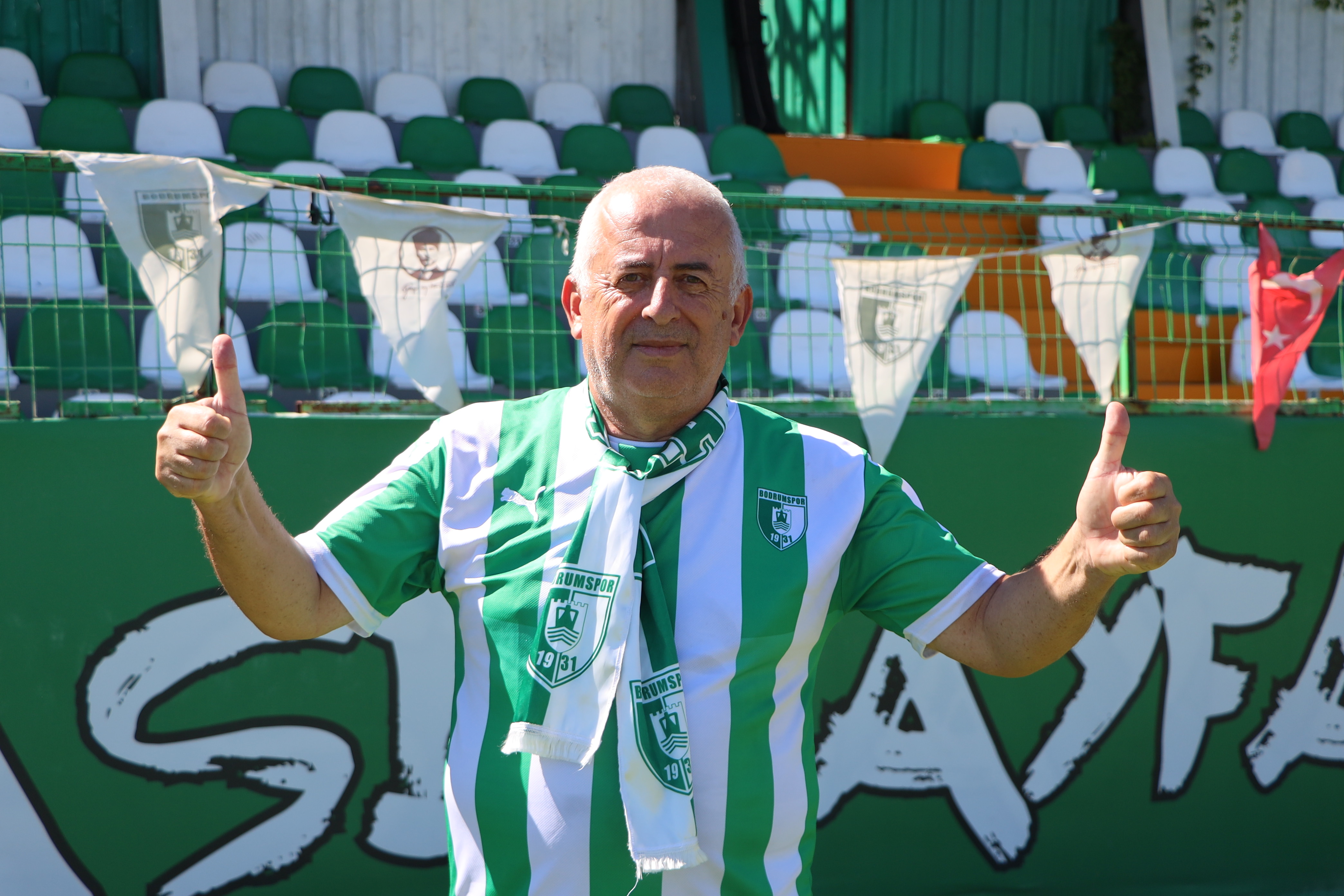 Tek Başına Deplasmana Giden Bodrum FK Taraftarına Ömür Boyu Kombine