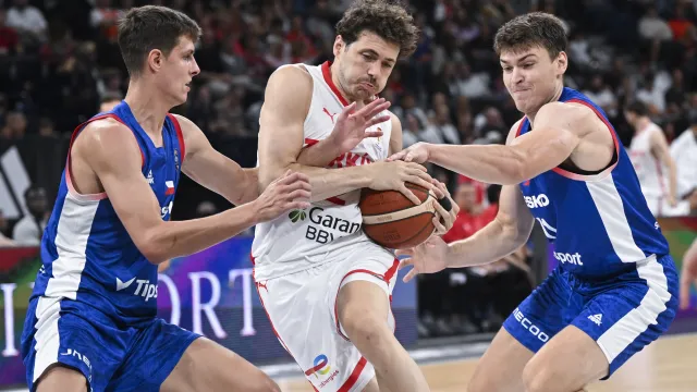 Türkiye A Milli Erkek Basketbol Takımı Çekya'yı Mağlup Ederek Süper Kupa'yı Üçüncü Tamamladı