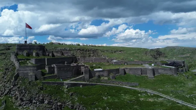 Bin Yıllık Tarihiyle Kars Kalesi UNESCO Yolcusu