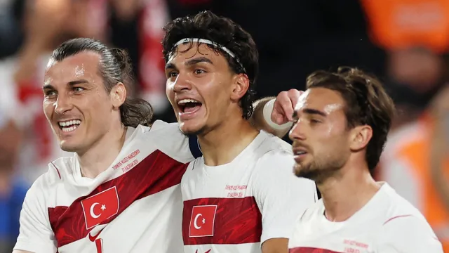 Galatasaray'ın Gözdesi Can Uzun İçin Frankfurt'tan Resmi Açıklama