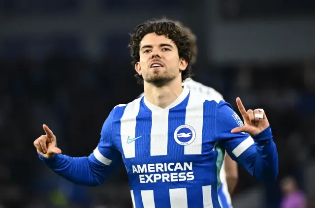 Milli Yıldız Ferdi Kadıoğlu Premier Lig'de Şov Yaptı: Chelsea Maçına Golle Başladı