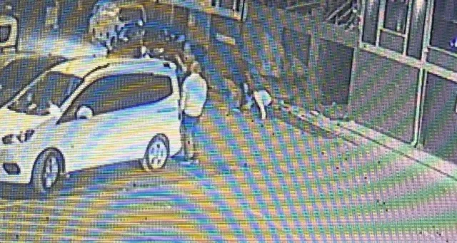 Bursa'da Araç Ticareti Kanlı Bitti: Silahlı Kavga Kamerada