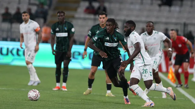 Kocaelispor Konya Deplasmanında Muhteşem Bir Geri Dönüşe İmza Attı