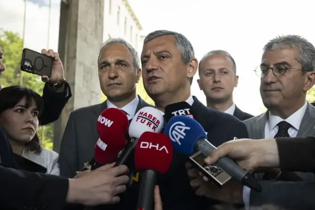 CHP Antalya Adaylık Sürecinde Fezleke Krizi: Özgür Özel ve Beş Vekil Hakkında Yeni Gelişme
