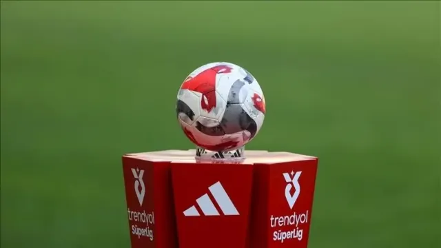 Süper Lig'de Heyecan Geri Dönüyor: 28. Hafta Maç Programı ve Milli Ara Detayları
