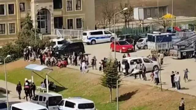 Siirt'te Aidat Gerginliği: WhatsApp Tartışması Kavgaya Dönüştü, 4 Yaralı